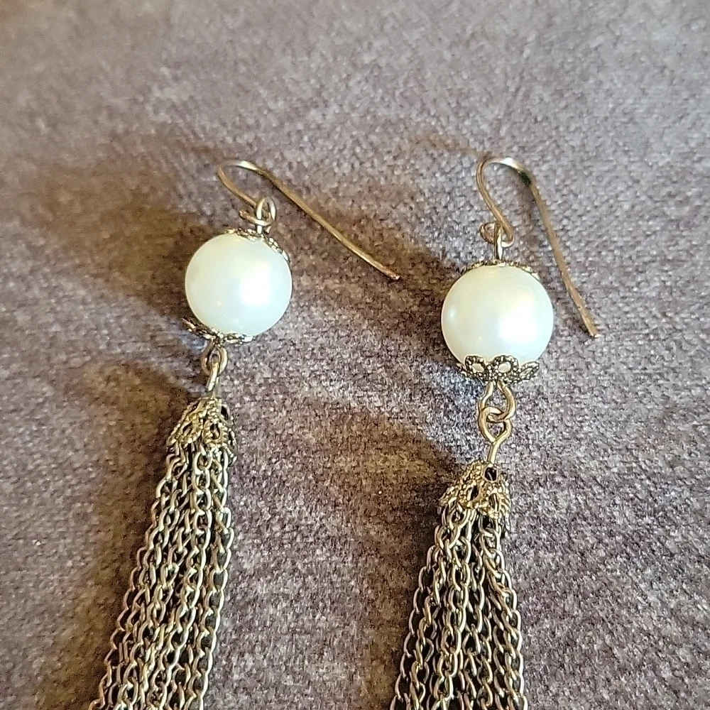 3/$30 VTG 1960s-1970s Goldtone Chain Fringe Tassel Dangle Hook Earrings